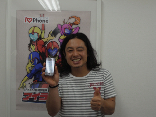 iPhoneガラス修理を13分のスピードで!　アイラブフォン池袋